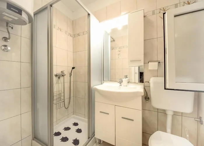 Anita * أوباتيا